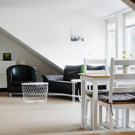 Altstadt Iv - Waschmaschine-parkplatz- Wlan * 볼프스부르크